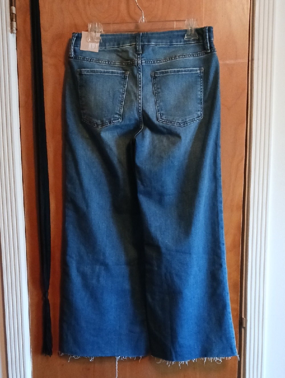 Kut Jeans - Picture 2 of 12